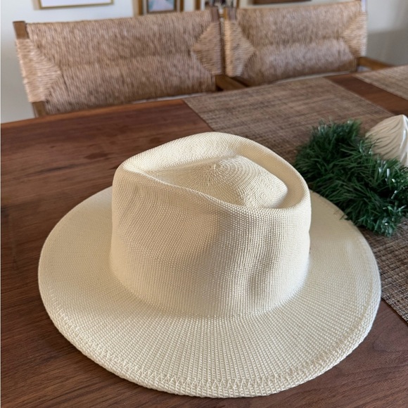 NWT WILL + BEAR Calloway Bone White Straw Felt Fedora
L - Picture 6 of 10